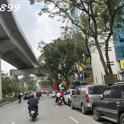 ???? BÁN TOÀ VĂN PHÒNG KHỦNG PHỐ HOẢNG CẦU - ĐỐNG ĐA - 330M x 8 TẦNG – THANG MÁY – MẶT TIỀN 8.5M - DÒNG TIỀN 3,6 TỶ/ NĂM