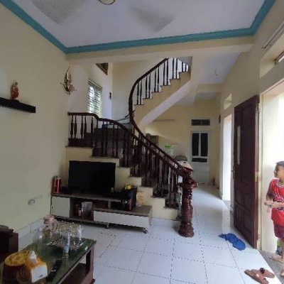 Bán nhà ngõ Yên Duyên, Hoàng Mai, HN. DT 1135m2, 2 tầng, 3PN, sổ đỏ chính chủ. Giá 10 tỷ. LH: 0989993208