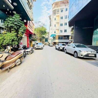 Phố VIP, bán nhà Nguyễn Chánh, 60m, ở ngay, chỉ 29.5 tỷ