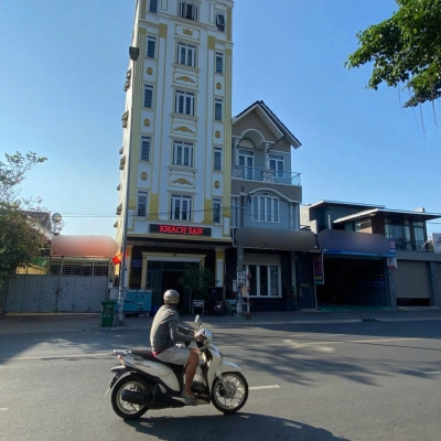 BÁN KHÁCH SẠN GIÁ RẺ NGAY BIGC GO DĨ AN - TP HCM