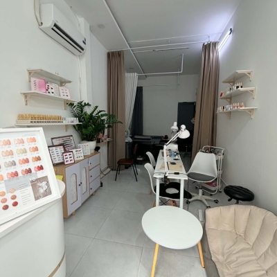 DO THEO CHỒNG VỀ QUÊ XA MÌNH CẦN  SANG NHƯỢNG TIỆM NAIL TẠI HỒ CHÍ MINH