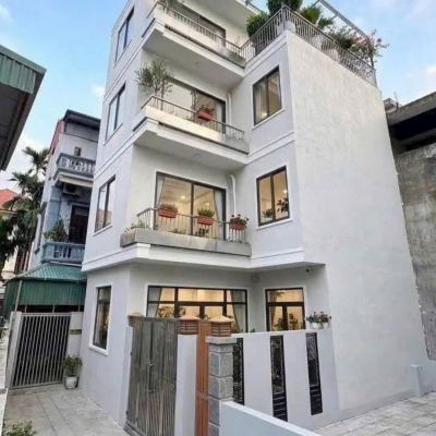 Đẹp- Bán nhà Thượng Thanh- Hàng xóm himlam-67m 4 tầng mặt tiền rộng gần oto- nhỉnh 8 tỷ(TL)