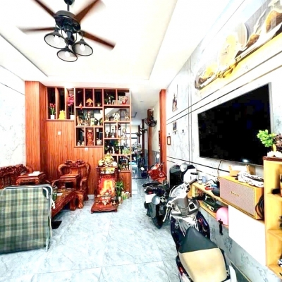 Gần nhà ga T3! Nhà Đẹp 72M² 4 Tầng Ô TÔ NGỦ TRONG NHÀ – 6.x Tỷ TL!