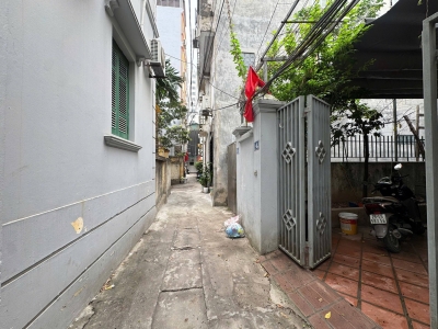 Bán nhà Xuân Đỉnh nở hậu, gần chợ 92m2- 2 tầng- giá 19,8 tỷ