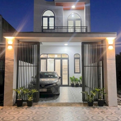 CỰC ĐẸP NHÀ LẦU HIỆN ĐẠI 5X21 SỔ HỒNG RIÊNG 2 MẶT TIỀN CHỈ 650TR SỞ HỮU NGAY