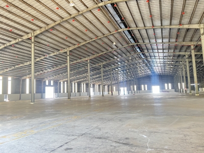 XT090 nhà xưởng kiên cố phục vụ sản xuất linh hoạt, DT lớn, trống xưởng bàn giao liền