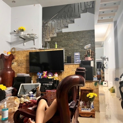 BÁN NHÀ ĐƯỜNG SỐ 8 LINH TRUNG, THỦ ĐỨC - 2 TẦNG - HẺM KIA - CÔNG NHẬN ĐỦ - CHỈ 5.7 TỶ.