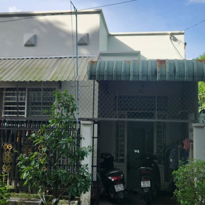BÁN NHÀ MẶT TIỀN - GẦN TRUNG TÂM P. BÌNH THỦY - GIÁ CHỈ 2 TỶ, SỔ HỒNG RIÊNG - DỌN VÀO Ở NGAY