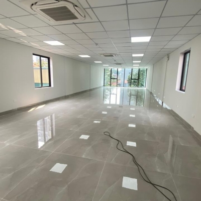 Đẳng cấp! Bán tòa văn phòng khu vực Trần Hưng Đạo, 230m2, 8 tầng 1 hầm, mặt tiền 10.5m, 289 tỉ