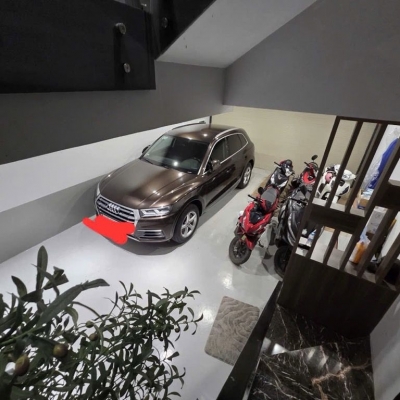 VIP, Bán nhà Ngọc Khánh, ô tô vào nhà, 100m 7 tầng thang máy, chỉ 35.6 tỷ