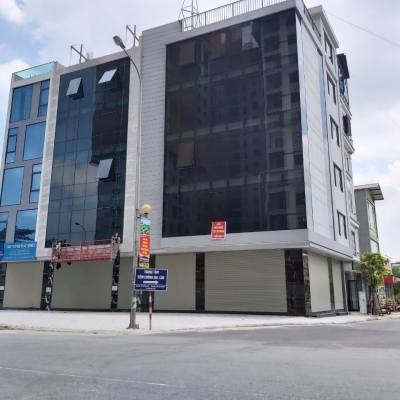 Cho thuê TÒA  VP M.P Ngô Xuân Quảng.Gia Lâm, Hà Nội, 110m2x8T,  thang máy, tầng hầm, PCCC vị trí KD đắc địa