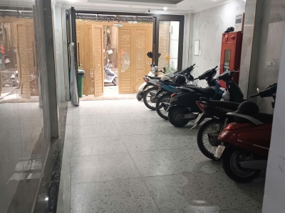 BÁN NHÀ mặt ngõ 6 Tầng - 120m2  Ngõ Tự Do, ô tô đỗ cửa - giá 40 tỷ