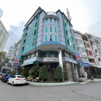 BÁN KHÁCH SẠN GÓC 2 MẶT TIỀN – HOÀNG SA, ĐAKAO, Q1. DT 18X20M, HẦM 7 TẦNG