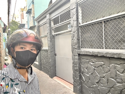 BÁN NHÀ BỀ NGANG BỀ THẾ - NĂM NGAY TRUNG TÂM Q4- THÔNG RA XÓM CHIẾU, TÔN THẤT THUYÊT, NGUYỄN TẤT THÀNH.
