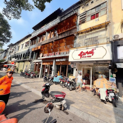 BÁN NHÀ MẶT TIỀN KD Đ.TRẦN HƯNG ĐẠO, P.PHẠM NGŨ LÃO, QUẬN 1 - 4M*20M VUÔNG ĐẸP - DÒNG TIỀN DỀU 50TR/TH - GIANG GIANG:0938676685