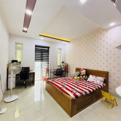 NHÀ MỚI XÂY - HƯƠNG LỘ 2 - BÌNH TRỊ ĐÔNG A - 5 TẦNG - ĐẦY ĐỦ CÔNG NĂNG (6WC) - HẺM XE HƠI - 57M2 - GIÁ HỢP LÝ NHỈNH NHỎ 7 TỶ
