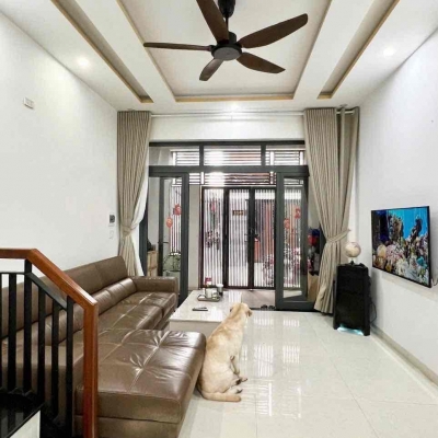 BÁN NHÀ 3 TẦNG SIÊU ĐẸP – FULL NỘI THẤT – TRUNG TÂM HẢI CHÂU – CHỈ 4.5 TỶ