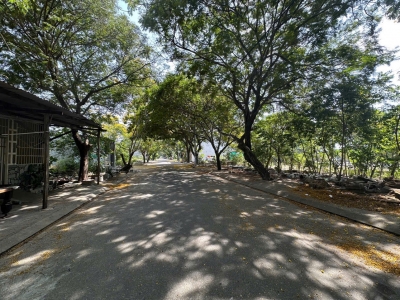 Bán lô Góc TĐC Đất Lành đường 13m song song với Phong Châu,Vĩnh Thái, Nha Trang giá 2.7 Tỷ