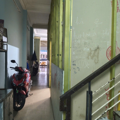 ♪ MT Hoàng Diệu 75m2, ngang 4.8m, 2 tầng móng trụ cứng, gần Chợ KD cực tốt, 14.x tỷ