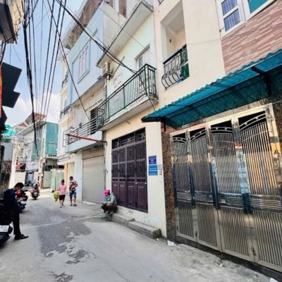 SIÊU PHẨM PHẠM VĂN ĐỒNG – BÁN ĐẤT TẶNG NHÀ, Ô TÔ ĐỖ CỬA– NGÕ THÔNG KINH DOANH – 33M2, 7.7 TỶ