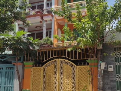 H1692 ???? Giảm 200tr! Nhà Mặt tiền Tân Thới Hiệp 14 Q12, SHR, Vuông, Đ.8m, 4 tầng, 3.8x17m, 7.x tỷ