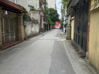 Bán nhà phân lô quân đội phố Bùi Xương Trạch, ô tô qua, 70m2 * 4 tầng, chỉ 11,2 tỷ.