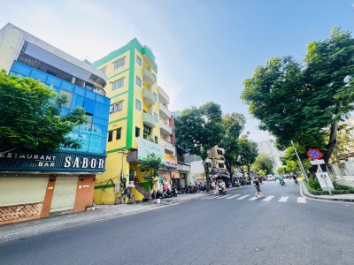 SIÊU PHẨM KHAN HIẾM NGANG LỚN 15M*21M- BÁN NHÀ MẶT TIỀN YERSIN, P.NGUYỄN THÁI BÌNH, QUẬN 1- CHO THUE QUÁN BAR 90TR/TH- CĂN GÓC 2MT ĐẸP- 0938676685 GIANG GIANG CHÍNH CHỦ XEM NHÀ