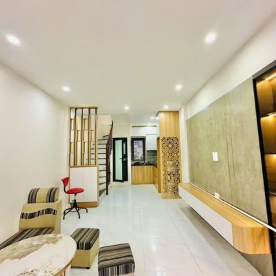 Phố Trạm Long Biên - Tiện ích bủa vây - Ở sướng - 6.1 tỷ