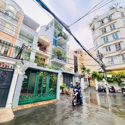 CHÍNH CHỦ BÁN NHÀ C4 - XE HƠI NGỦ TRONG NHÀ Đ. NGUYỄN BỈNH KHIÊM, QUẬN 1 - GIANG GIANG:0901611116