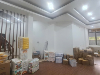 -  Bán nhà Quang Trung 59m NHÀ MẶT PHỐ VỈA HÈ 10M, kinh doanh sầm uất giá 12 tỷ