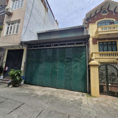 BÁN ĐẤT TẶNG NHÀ C4 - HỌC VIÊN TÀI CHÍNH - DT65M2 - MT4M - GIÁ 8 TỶ - NGÕ THÔNG - KINH DON