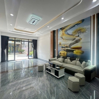 Bán nhà 2 Tầng ĐẸP,nhà mới 100%,FULL nội thất,đường nhựa 13M,gần Chiêu Liêu