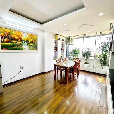 Bán nhà Ba Đình, ô tô đỗ cửa, 45m mặt tiền 5m vuông đẹp, chỉ 14.3 tỷ