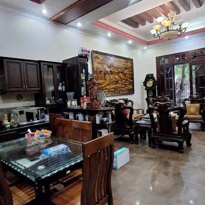 Bán nhà mặt phố Bạch Mai, 90m2, 5 tầng thang máy mới đẹp, 41 tỷ, kinh doanh đỉnh
