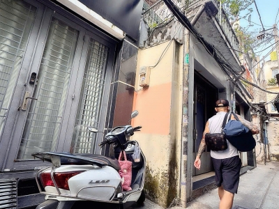 CHÍNH CHỦ 1 ĐỜI XƯA BÁN NHÀ 2 TẦNG Đ.BÙI VIỆN, PHẠM NGŨ LÃO, QUẬN 1 - DT 64M2 FULL THỔ CƯ - VỊ TRÍ MẶT TIỀN HẺM CÁCH 30M RA MT CHÍNH - 0938676685 GIANG GIANG