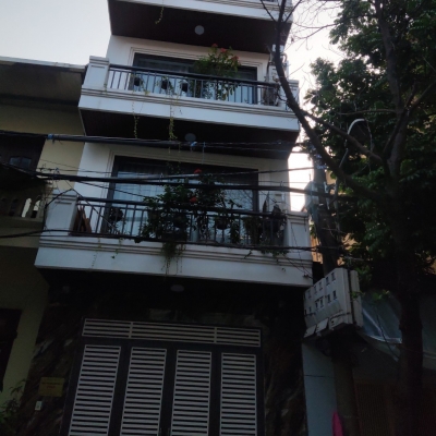 NHÀ HỌC VIÊN TÀI CHÍNH - BẮC TỪ LIÊM - DT55M2 - 5 TẦNG - GIÁ 7,8 TỶ - NGÕ Ô TÔ , KINH DOA