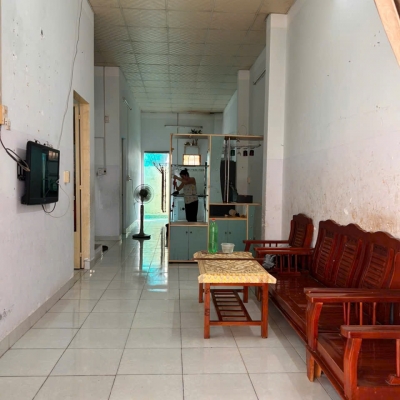 CHO THUÊ NHÀ CẤP 4 HẺM CHẾ LAN VIÊN - PHƯỚC LONG
-  ????????Giá thuê 5.5tr/tháng
