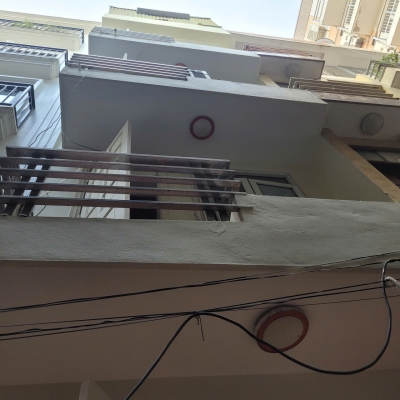 Cho thuê nhà ngõ 18 Định Công Thượng, 30m² x 5 tầng,  11 triệu/tháng