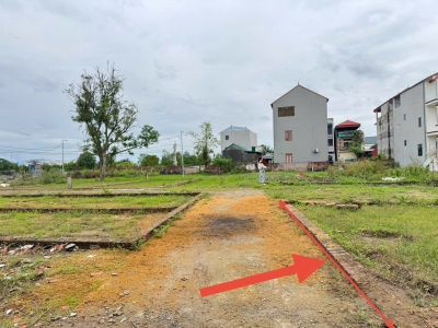 Bán đất Quang Minh, Hà Nội. Mặt tiền rộng, oto ra vào. Gần KCN Quang Minh, trường CD Y Dược