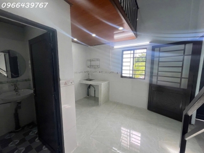 CHO THUÊ PHÒNG TRỌ CÓ NỘI THẤT KDC HƯNG PHÚ, SIÊU THỊ GO, DT 26M2, 2,8TR/THÁNG