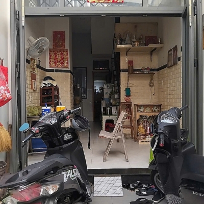 ???? HẺM BA GÁC THÔNG – DƯƠNG BÁ TRẠC, Q8 – NHÀ NHIỀU PHÒNG – GIÁ CHỈ 4,98 TỶ ????
???? Phù hợp mua ở đông người hoặc đầu tư cho thuê cực tốt!