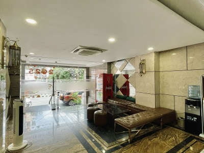 Bán KS 33 phòng hẻm 8.5m, Bạch Đằng, P2, Tân Bình, 143m2, 7 tầng, thang máy, nở hậu