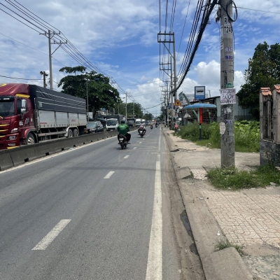 Bán đất mặt tiền 3572m2 giá 17 triệu/m2 Đường Nguyễn Văn Bứa