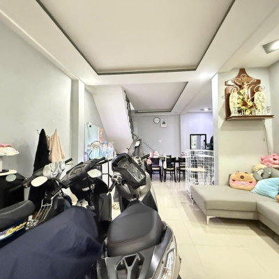 Quận 10 - Lê Hồng Phong - 46M - Tiện Ở Hoặc Kinh Doanh - Nở Hậu - 8 Tỷ