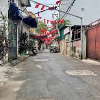 Bán gấp 69m2 đất phú thượng  căn góc Ngõ ÔTô giá 12,5tỷ lh 0935628686