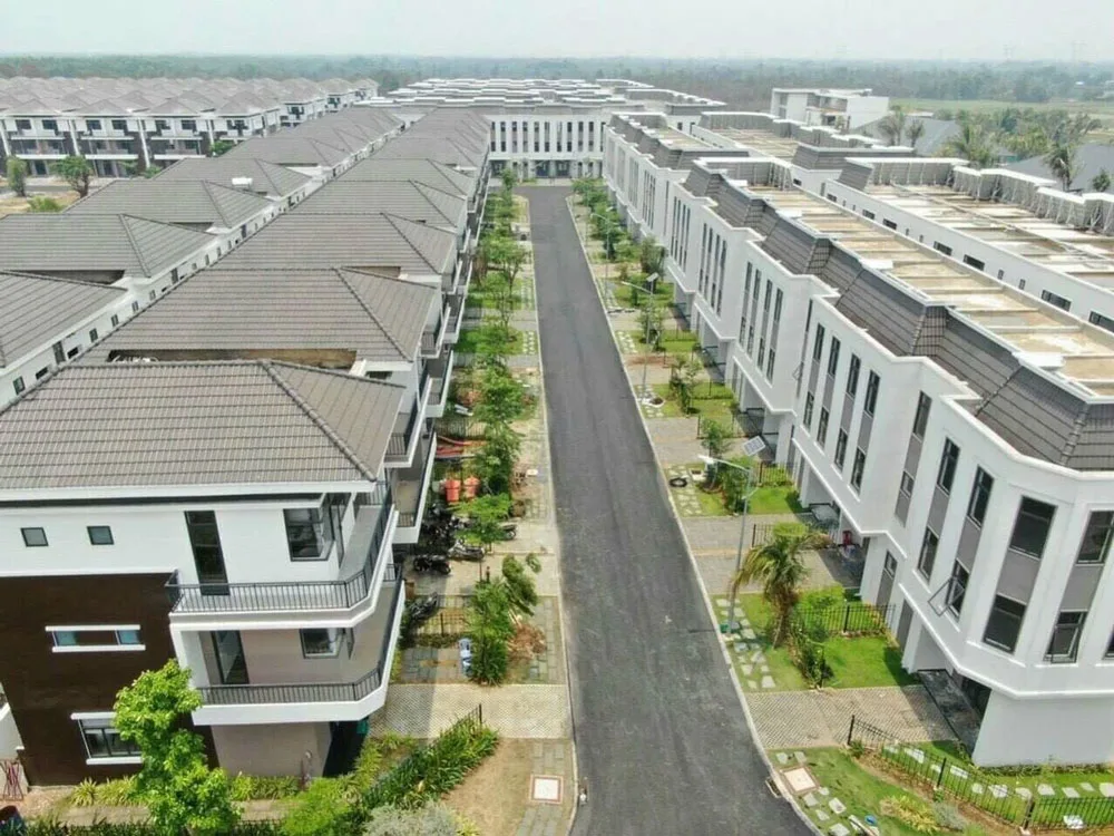 Công ty Cổ Phần Đầu Tư Hạ Tầng và Đô Thị Dầu Khí (PETROLAND)